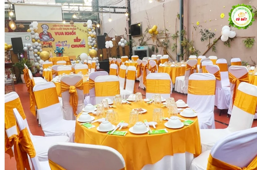 Tiệc tại nhà